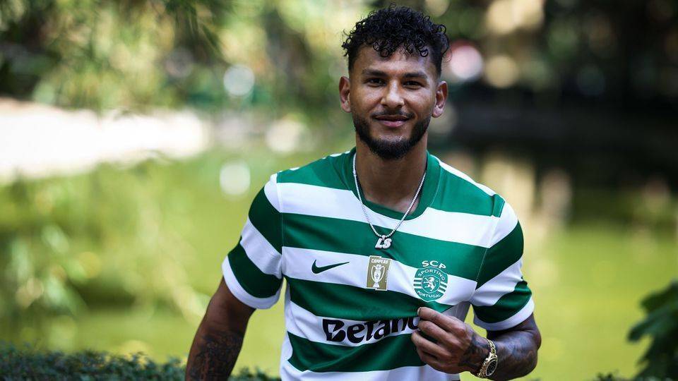 包含德甲倒计时,葡萄牙体育官宣日队长鼓劲,细节引发关注,气氛紧张,年轻球员获得机会的词条-天博体育网站