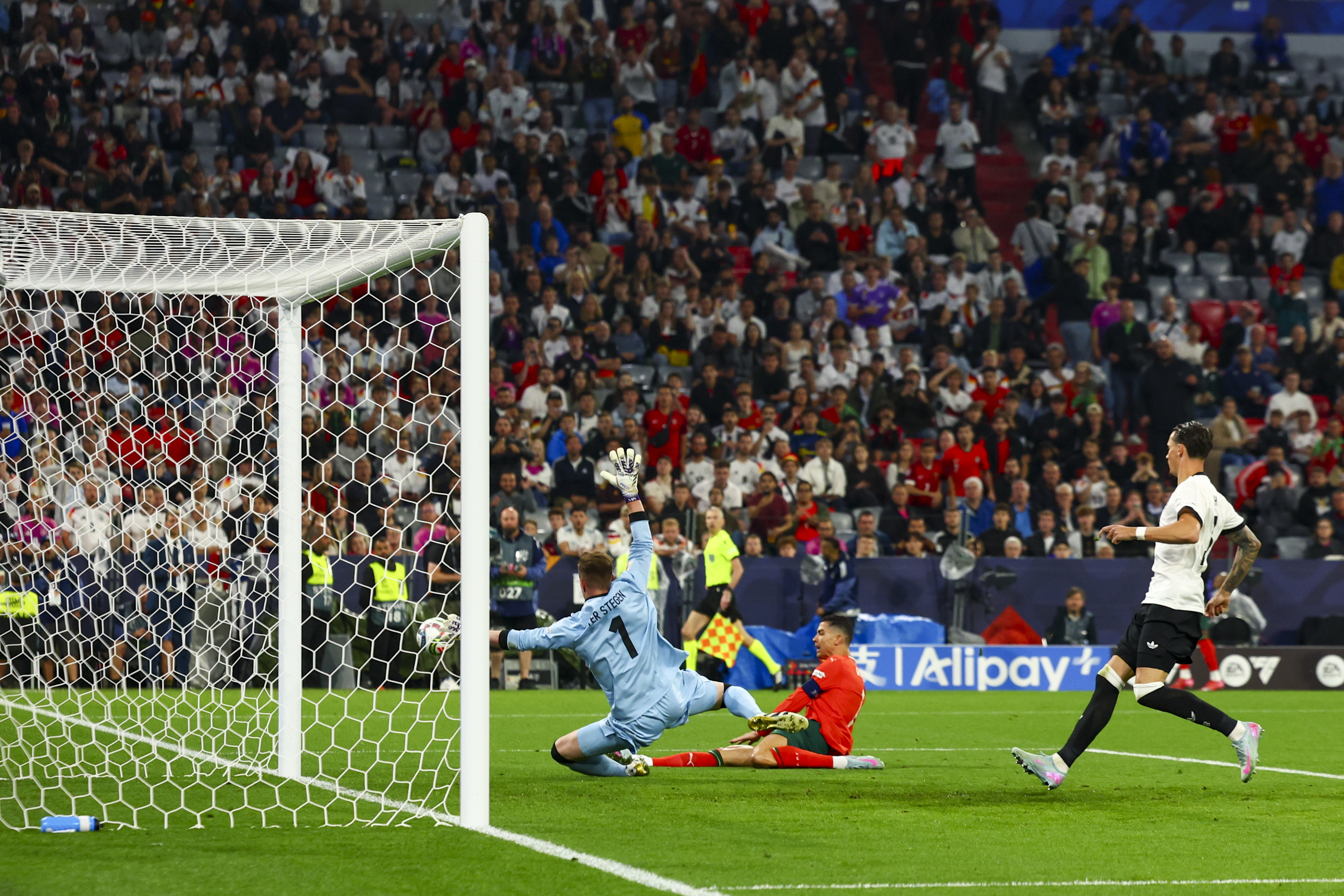 关键战葡萄牙国家队备战中超，迎来里程碑细节流出，态度坚定，细节决定成败(百团大战中国投入多少兵力)-天博网址