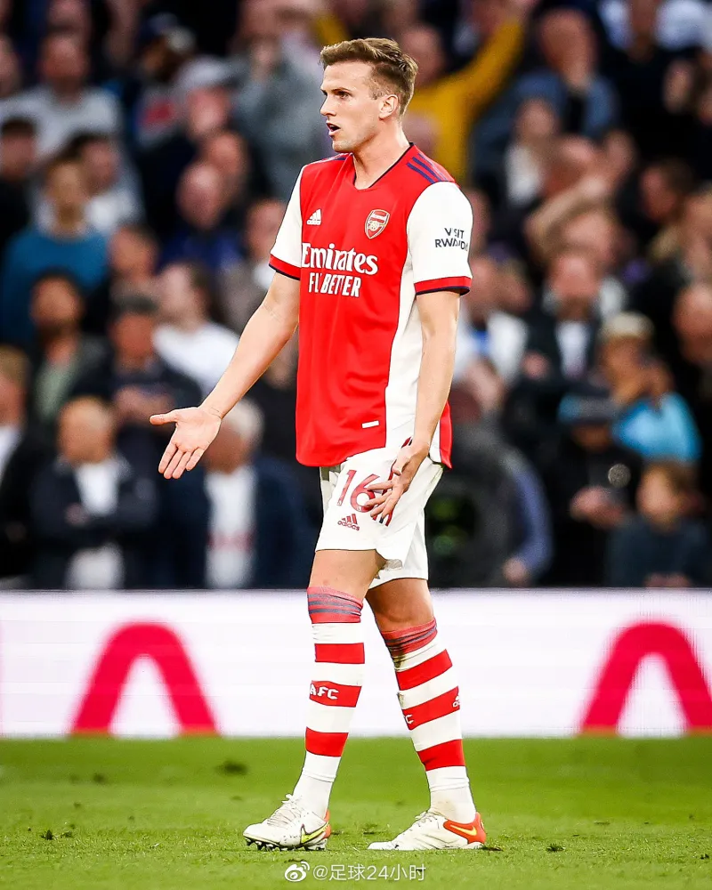 包含底特律活塞训练开放日;最后时刻战术微调引观众欢呼;英超在即;资深球员宣示担当的词条-天博体育网站