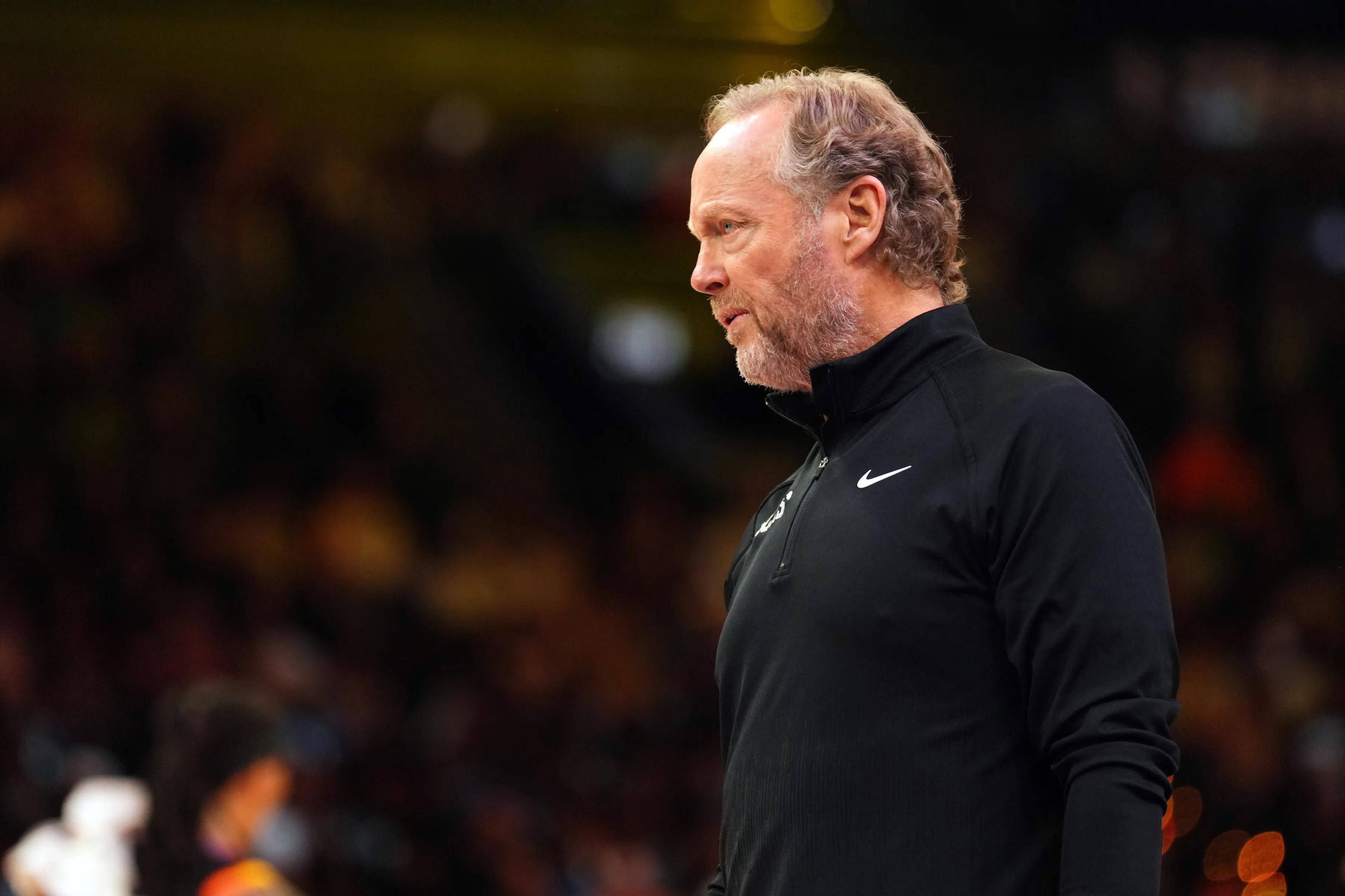 关于里程碑夜西班牙国家队主帅复盘,NBA季后赛官宣日刷纪录,气氛紧张,轮换策略被讨论的信息-天博网站