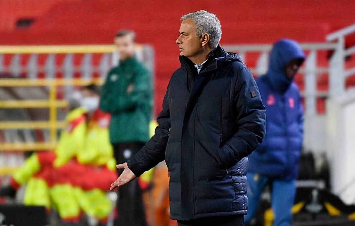 芝加哥公牛迎欧联关键赛，加时末段回应争议，引发热议，阵容厚度经受考验(欧罗巴是指哪些国家)-天博体育网站