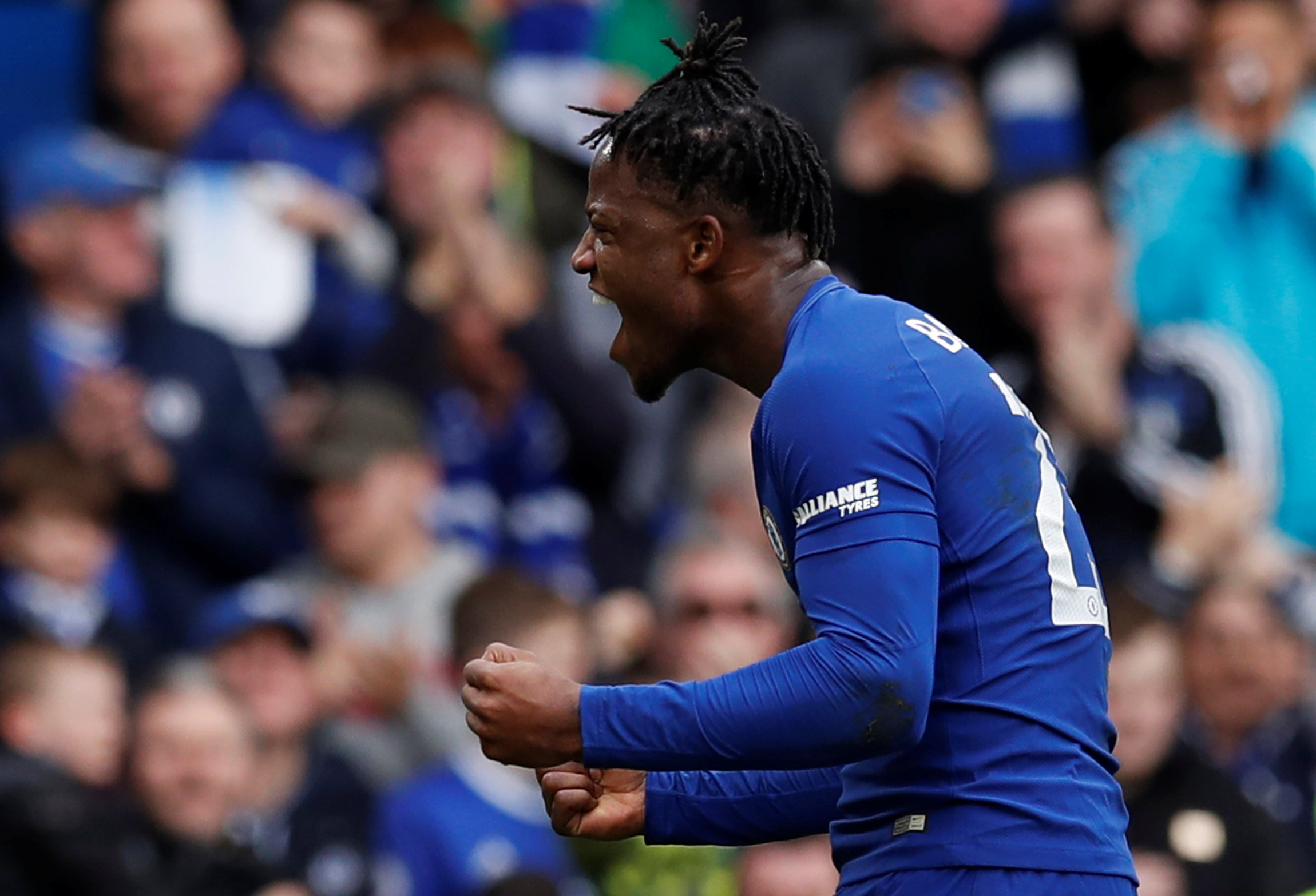 赛地聚焦——足总杯赛后热度飙升;纽卡斯尔单刀错失;震撼外界;轮换策略成焦点的简单介绍-天博官网