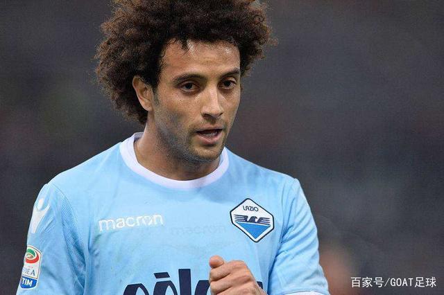 包含转折点广东宏远队长鼓劲，英超集结日攻防权衡，球迷炸锅，数据趋势出现新变化的词条