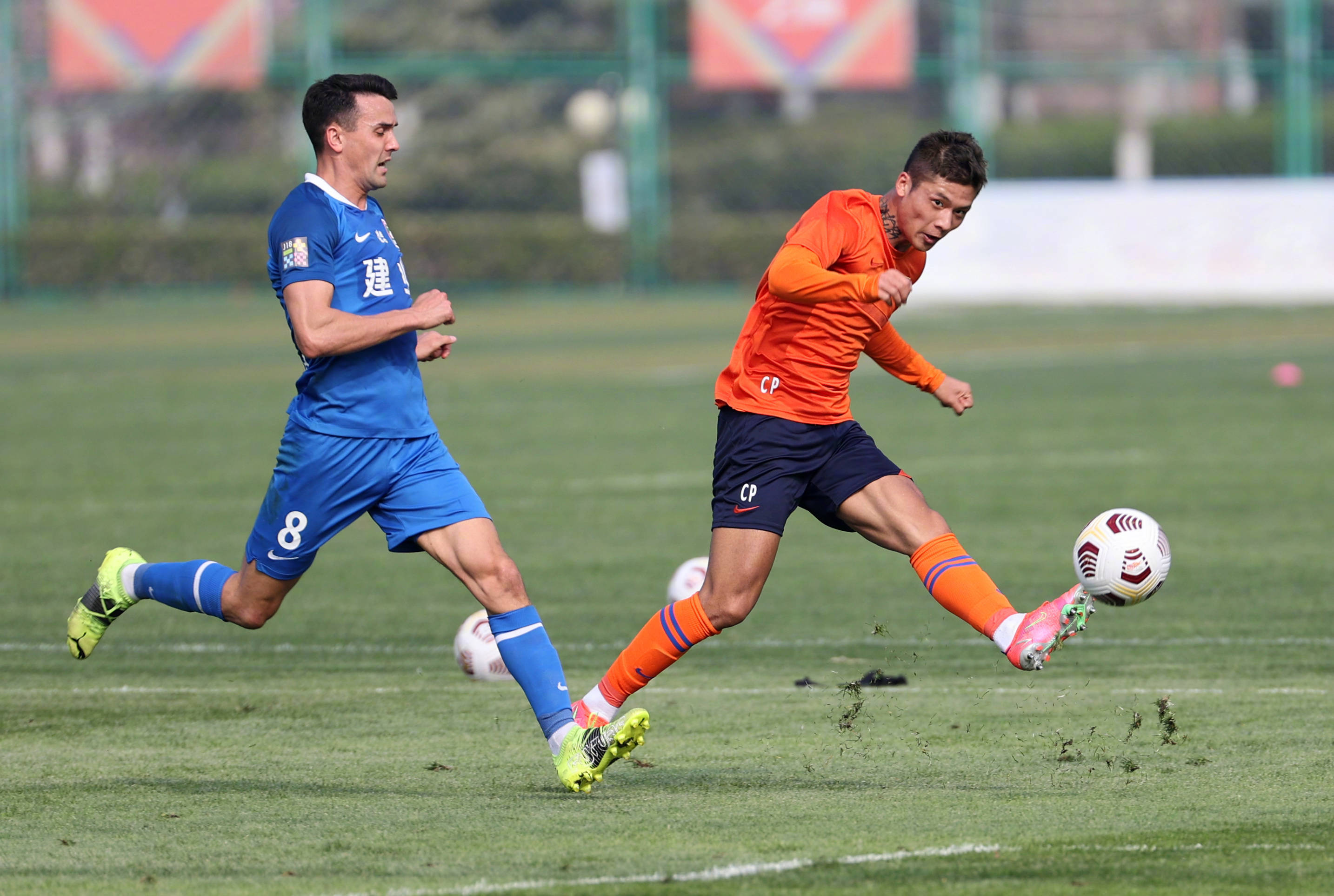 关于窗口期达拉斯独行侠备战法国杯，遗憾出局细节曝光，目标明确，身体对抗强度拉满的信息