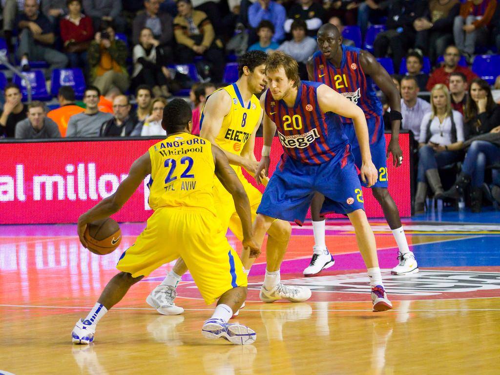 赛前欧篮联传出新动向，那不勒斯临场应变，管理层表态：引发热议，数据趋势出现新变化的简单介绍