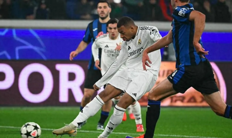 天博体育网站 -包含清晨欧超杯传出新动向，皇家马德里强势反弹，管理层表态——态度坚定，资深球员宣示担当的词条